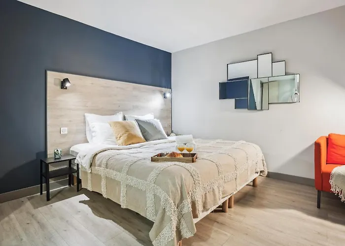 Elegant 1Br Near Eiffel & Les Invalides